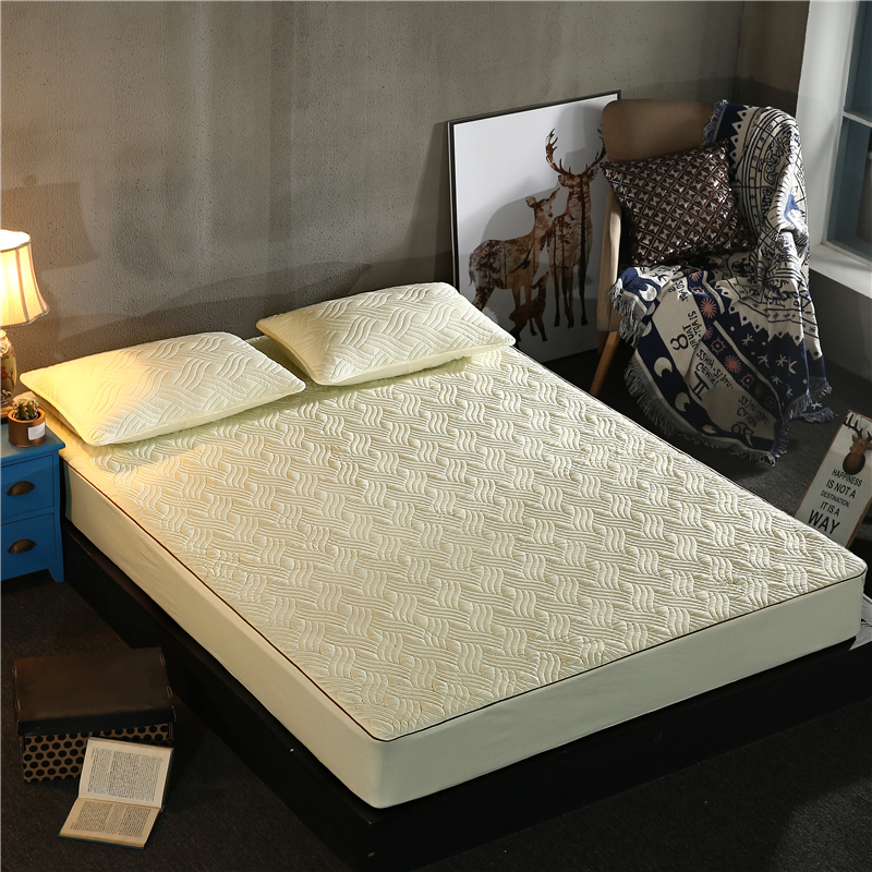 Wholesale high quality mattress cover comfortable breathable  constant temperature and warm quilted bed cover set