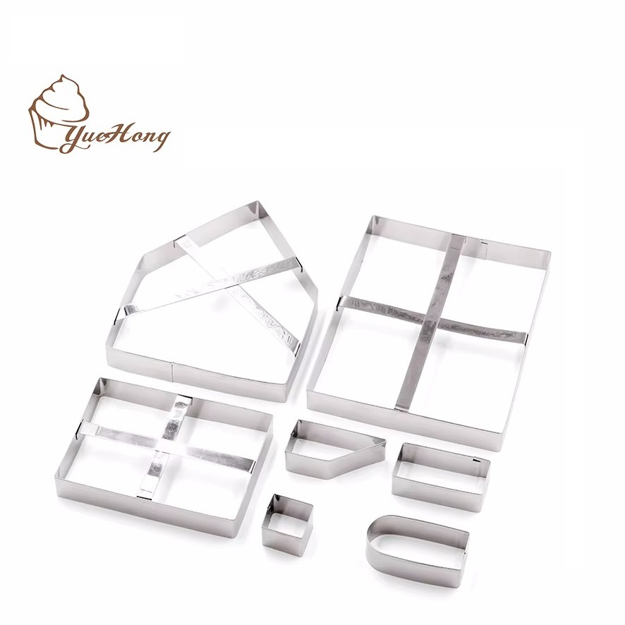 3D Gingerbread Houses Stainless Steel Biscuit Cutter 430 Stainless Steel Easter Cookie Cutter Set