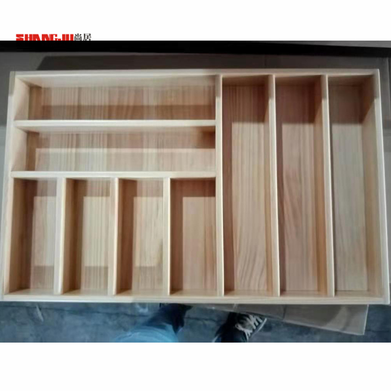 Деревянный расширяемый органайзер для кухонных ящиков