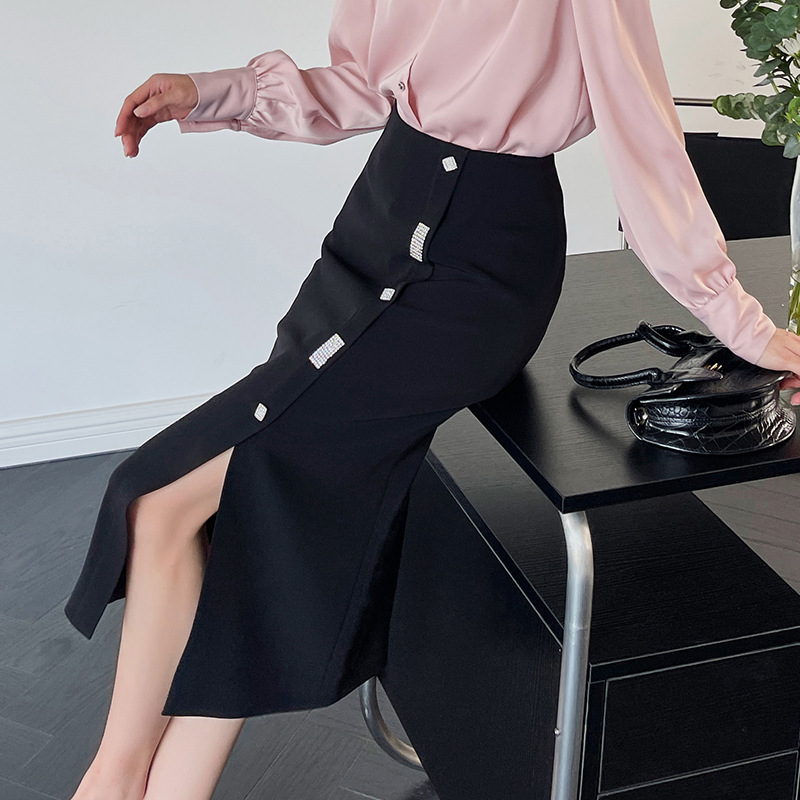 High-waisted skinny-looking OL Commuter temperament skirt The new over-the-knee skirt for fall 2021