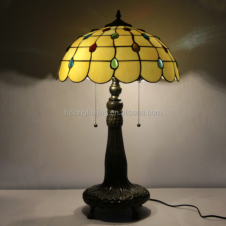 LongHuiJing 16Inch Handmade Glass Desk Lights Beads Stained Glass Lampshade Tiffany Table Lamp with decor base