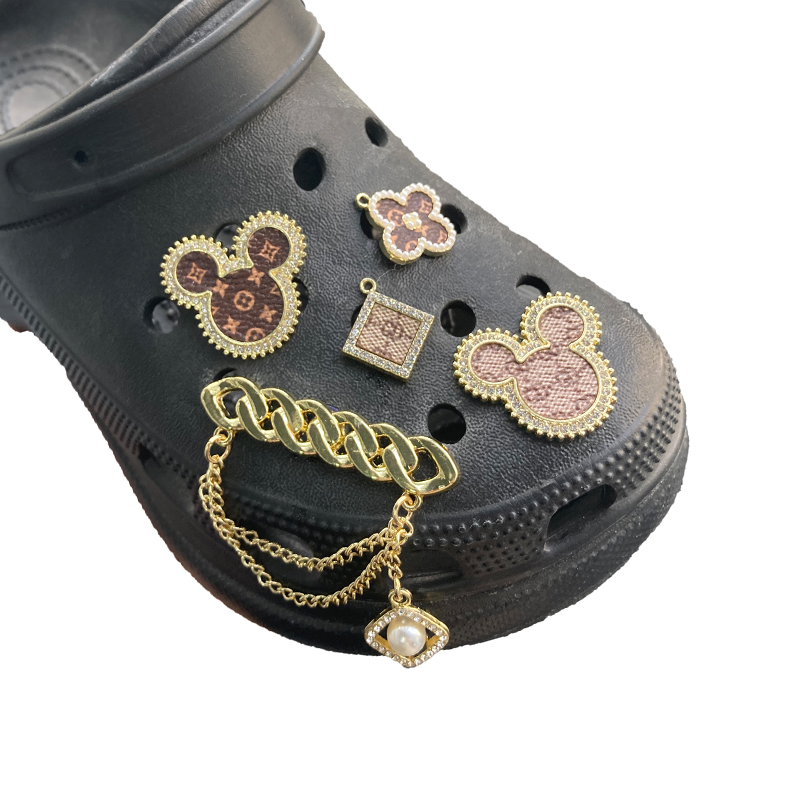Подвеска для обуви jibz HOT croc для мужчин и женщин, очаровательные пряжки, садовые украшения для обуви для рюкзака для взрослых
