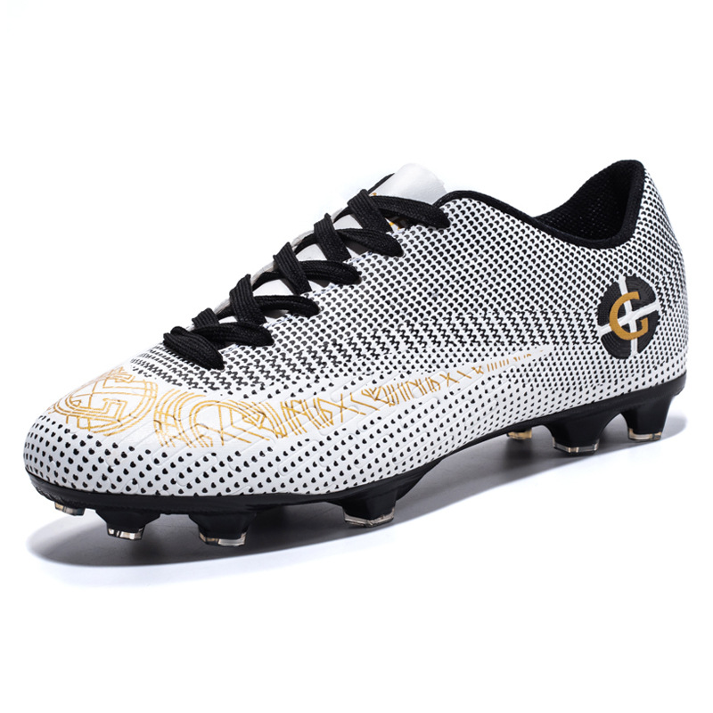2021 Custom Selling Football Shoes Low Help Children, Young Students, Adult Men And Women Spiked Flat Training