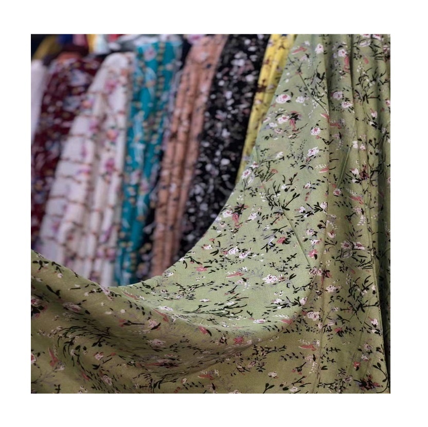Soft Touch Floral Patterns 45*45s Rayon Print Fabric 100%viscose Challis Normal Print Fabric Woven Plain Fabric For Women Dress