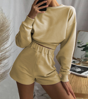 Fashion new trendy sexy solid color threaded close-up sweater basic solid color short pants suit