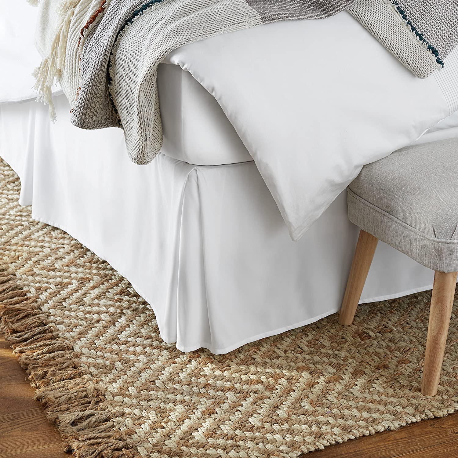 White Solid Color Hotel Poly Cotton Embroidery TC 180 Bed skirt
