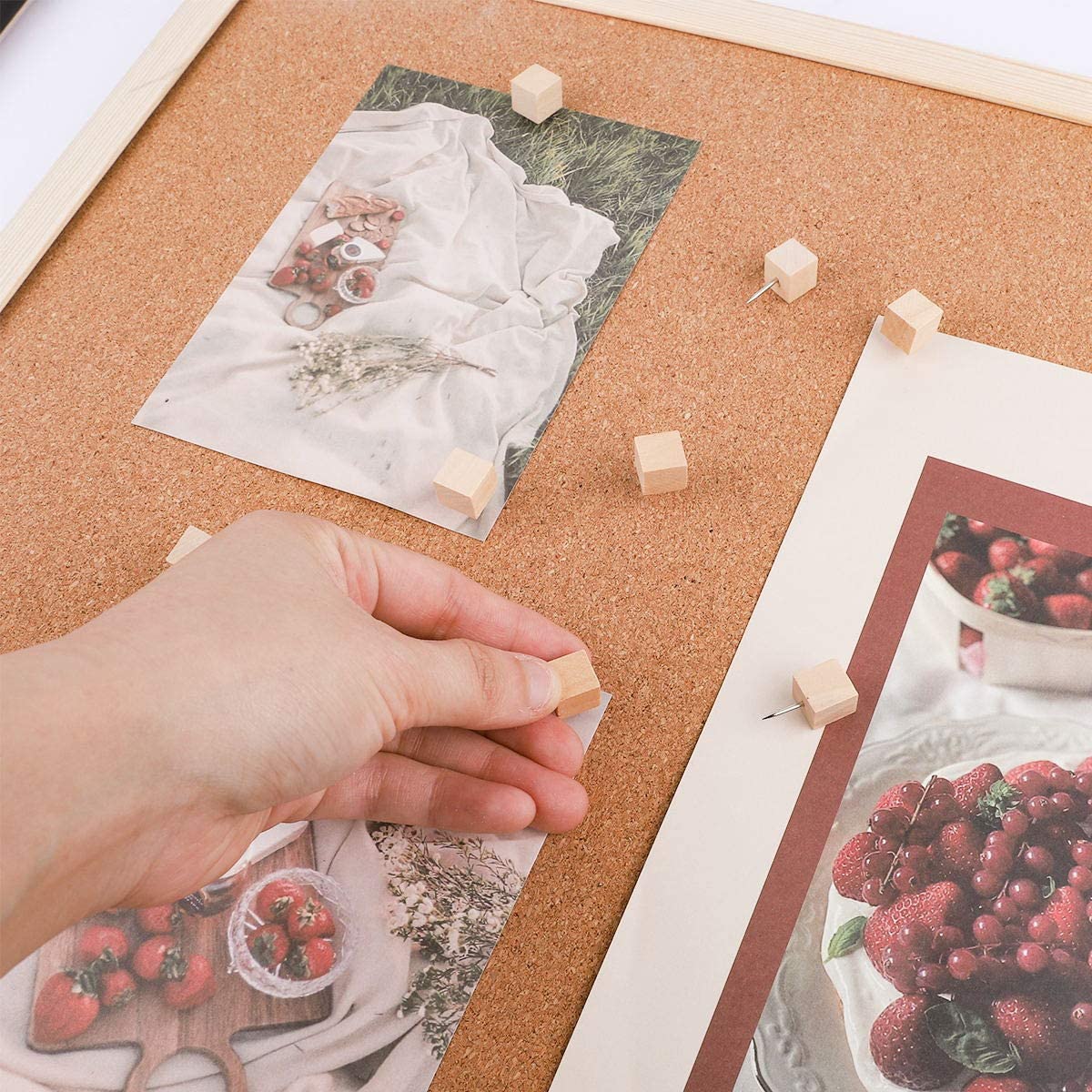 100 Pieces Square Wooden Thumb Tacks  Decorative Push Pins for Cork Boards Map Photos Calendar with Box