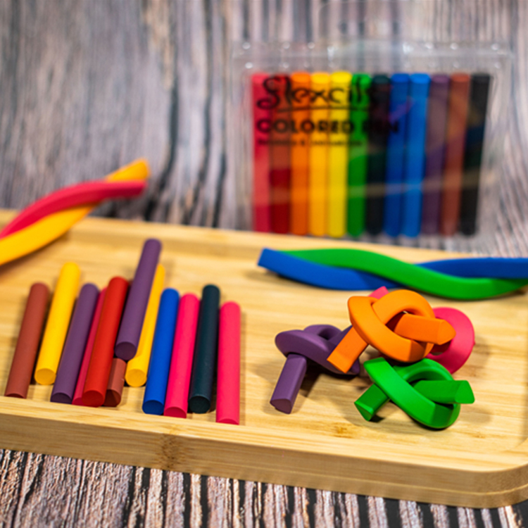 Promotional 12colors soft unbreakable 6 colors Random combination kids crayons