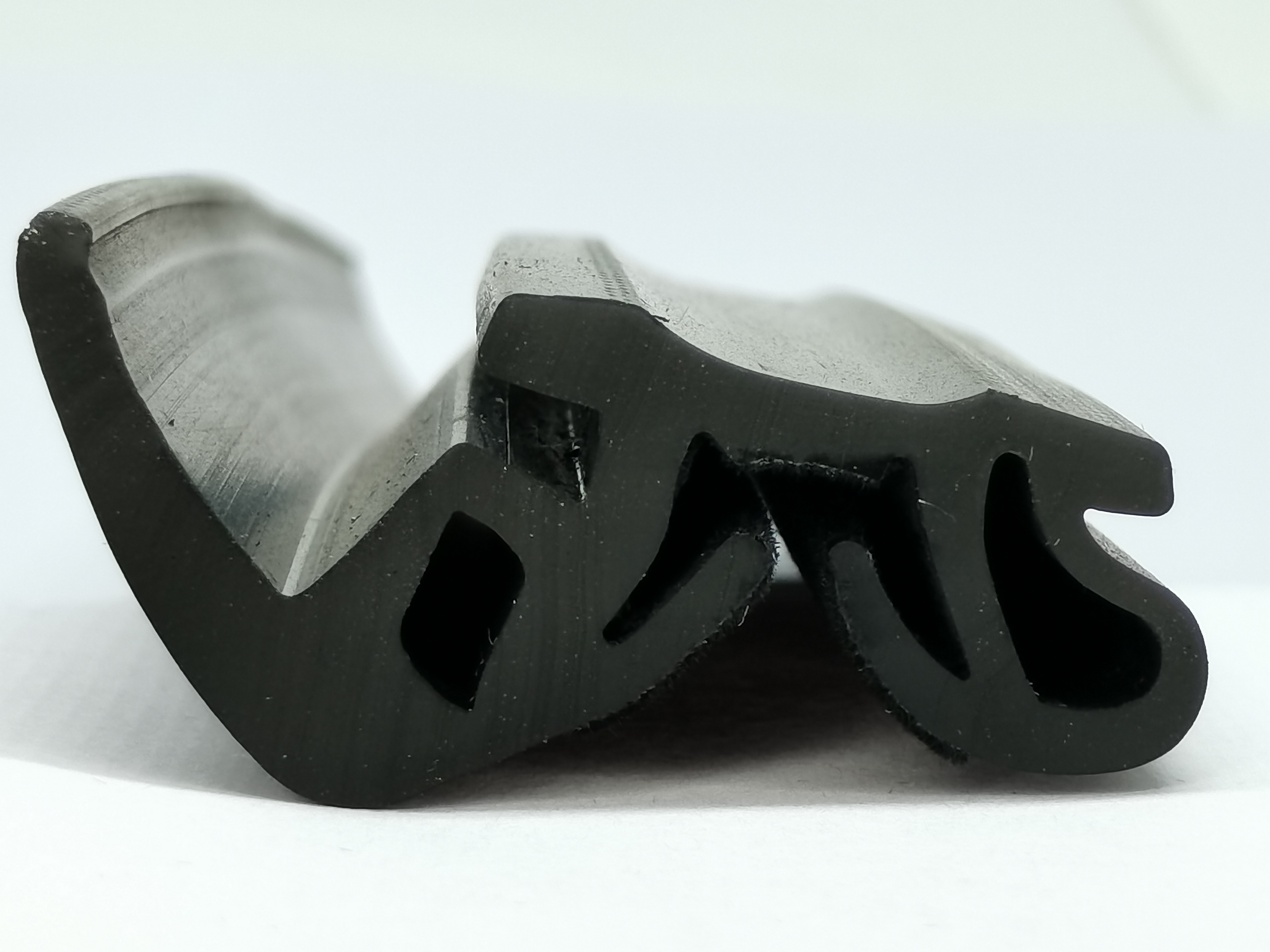 Автомобильная резиновая флокирующая уплотнительная лента EPDM
