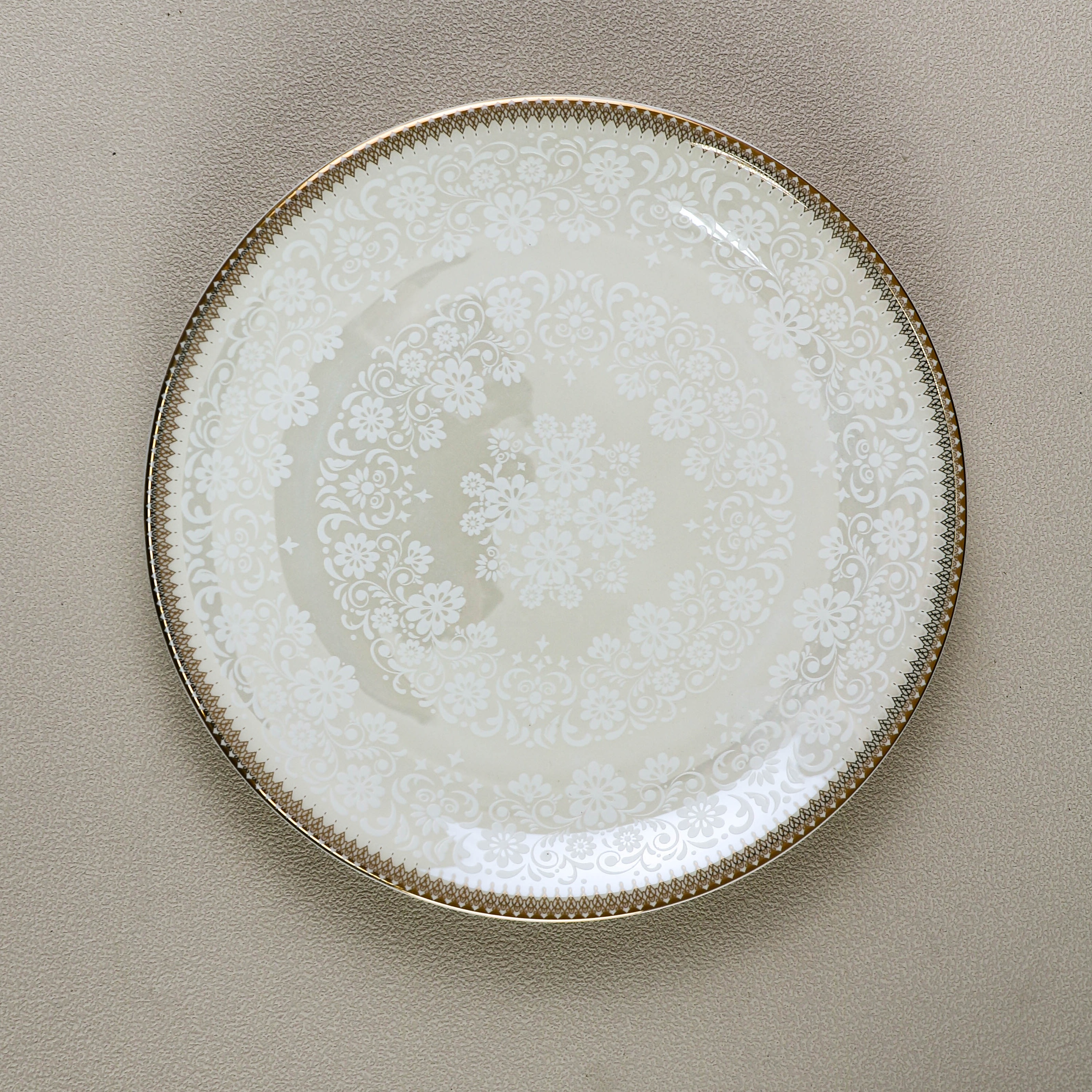 24 pcs modern luxury wholesale bone china dishes full dinner set OEM & ODM Tableware crockery kitchen plates Support customized