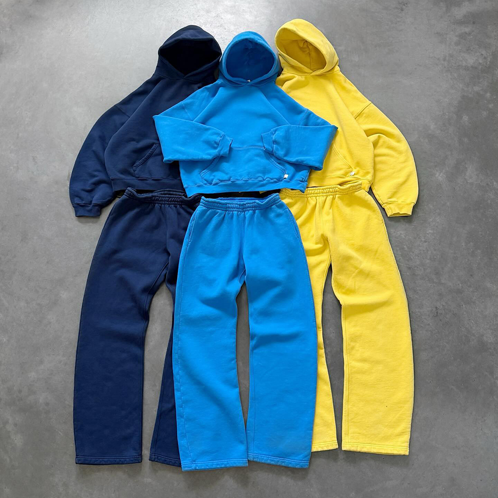Wholesale high quality baggy sweatpants and hoodies sets custom sweatsuit fitness sports oversized plain blank cotton tracksuits