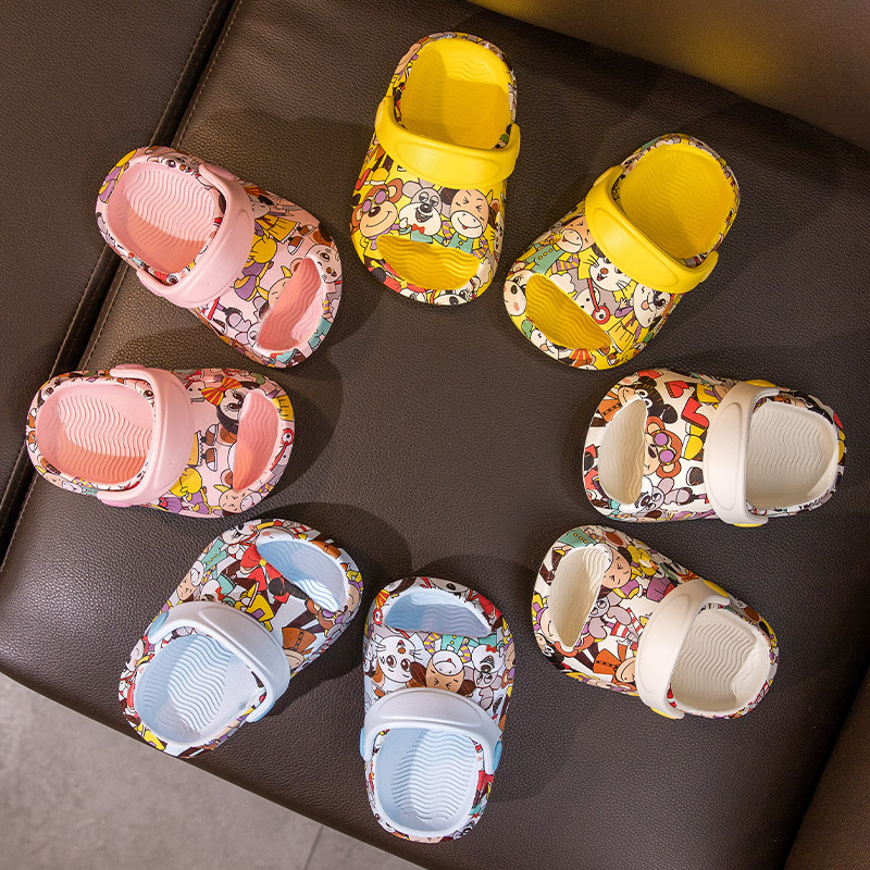 Creative Casual Kids Cartoon Clogs Garden Shoes Outdoor Slide Slippers