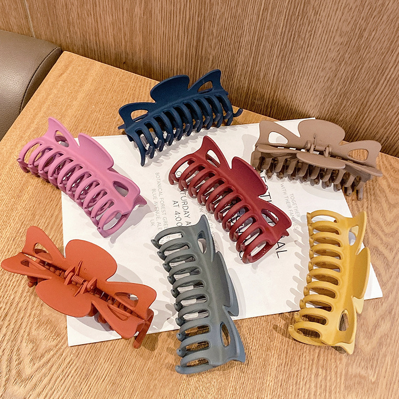 Women Plastic Resin Hair Claw Clips Large Fashion Geometric Solid Color Butterfly Hair Claws