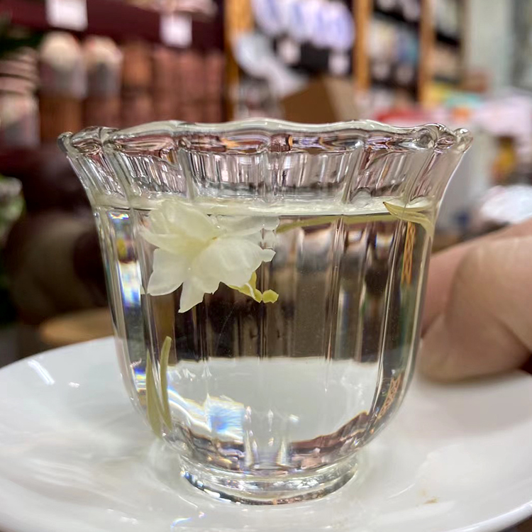 2021 Wholesale hot sale ball blooming flower white blooming tea