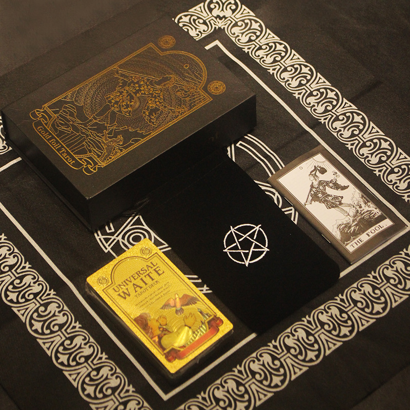 E72 New Gold Foil Tarot Card Set Gift Box Bronzing Color Printing Tarot Card Plastic PVC Waterproof Board Game Playing Cards