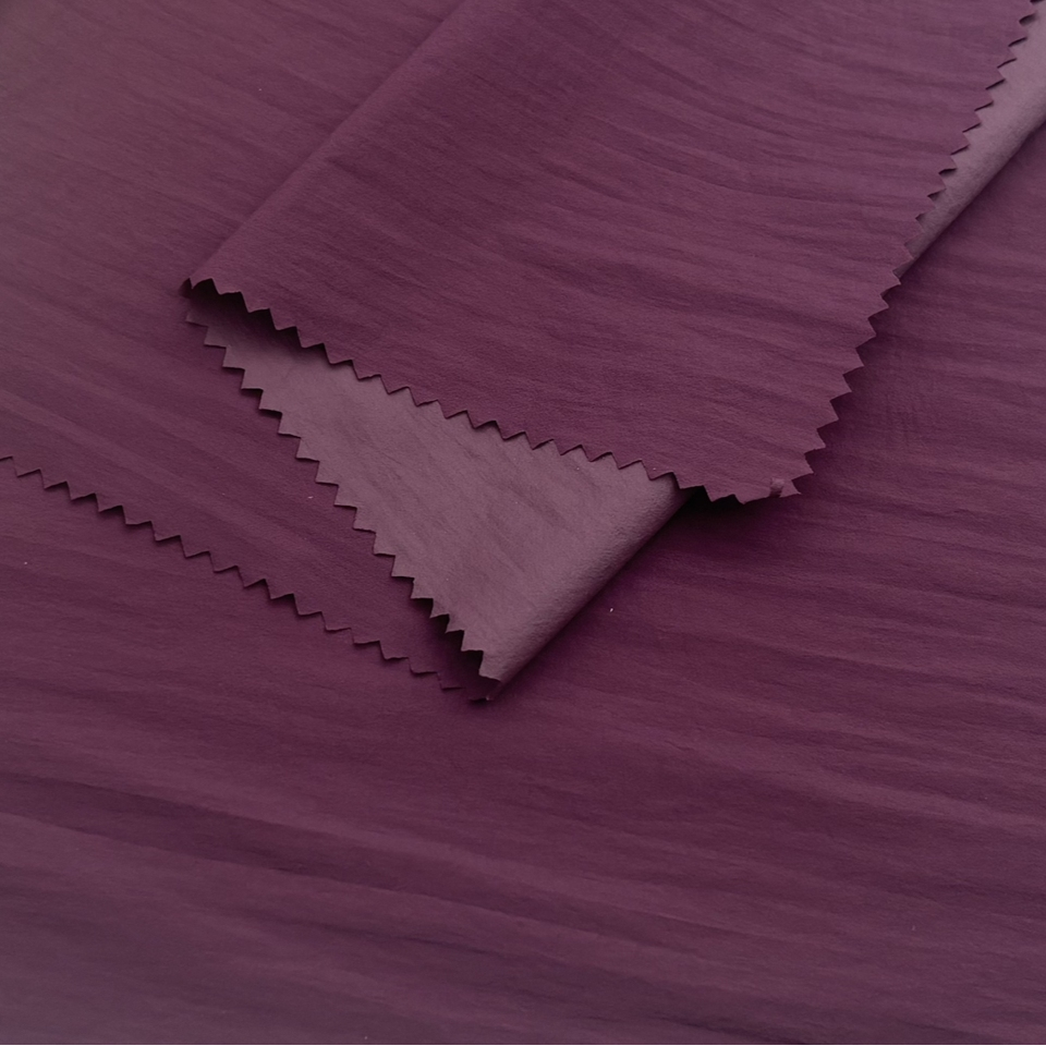 Custom 380T 100% Nylon Wrinkle 20D Nylon Coating Clothing Fabric For Down Jacket Coat