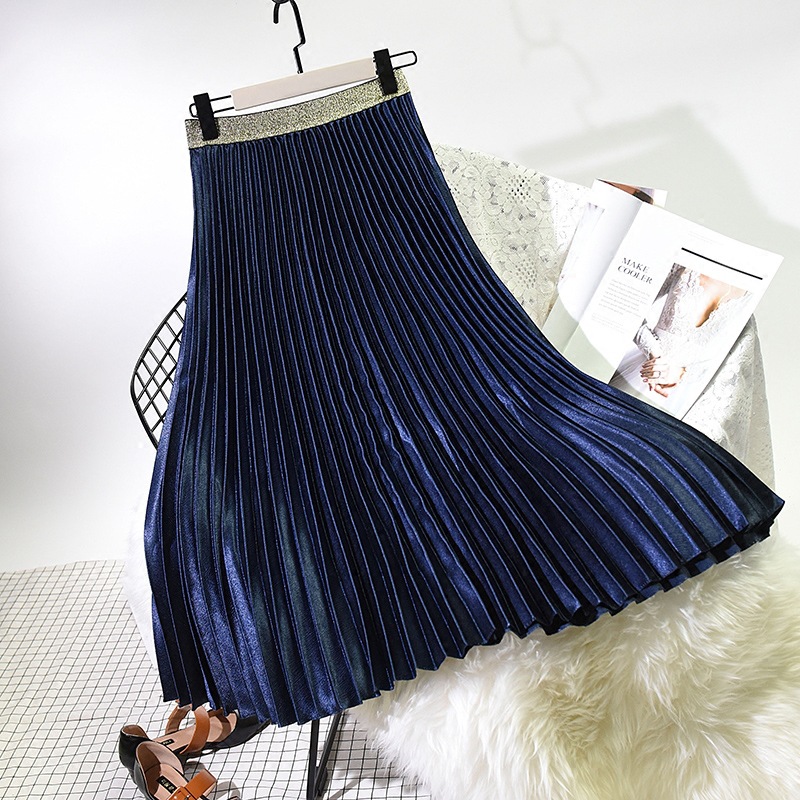 Pleated skirt women's spring 2021 new metallic Hong Kong retro velvet chic skirt long skirt