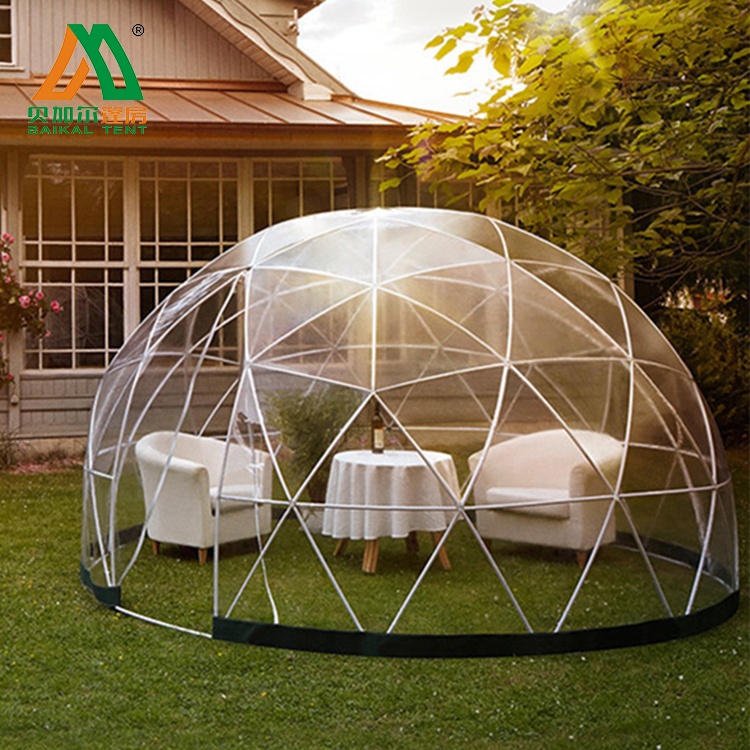 Потрясающие прозрачные садовые купольные подставки Igloo для глажки во дворе