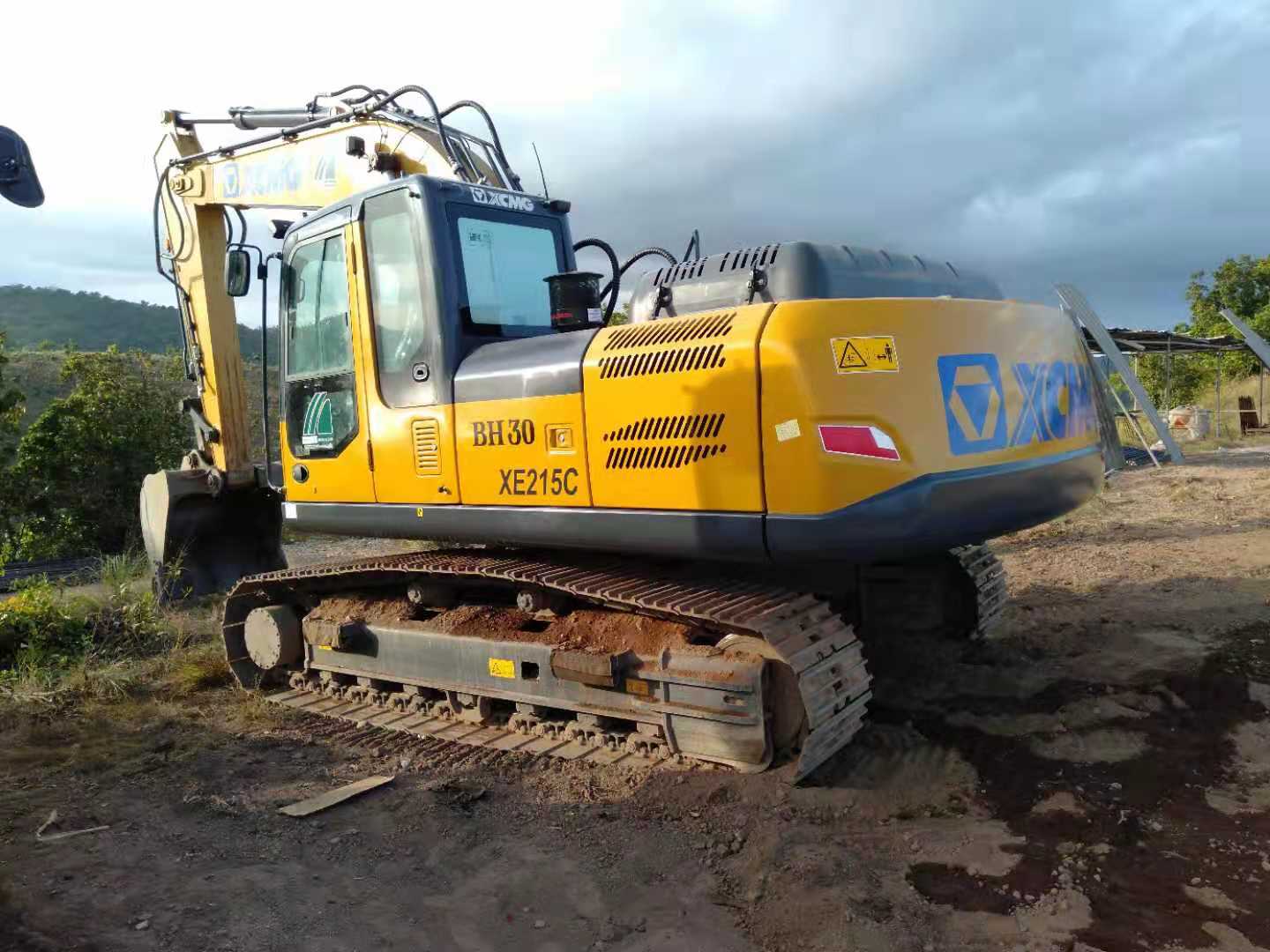 XCMG по лучшей цене XE215C китайский rc гидравлический гусеничный экскаватор горячей продажи мини-экскаватор