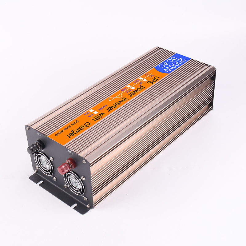 Off Grid Inverter 12V 2000W Inverter With Battery Charger DC to AC Inverter With Charger