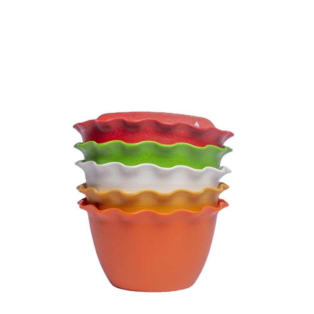 Cheap Price Wall Hanging Flowerpot Plastic Nursery Pots Not Coated for Outdoor and Indoor Office Decoration