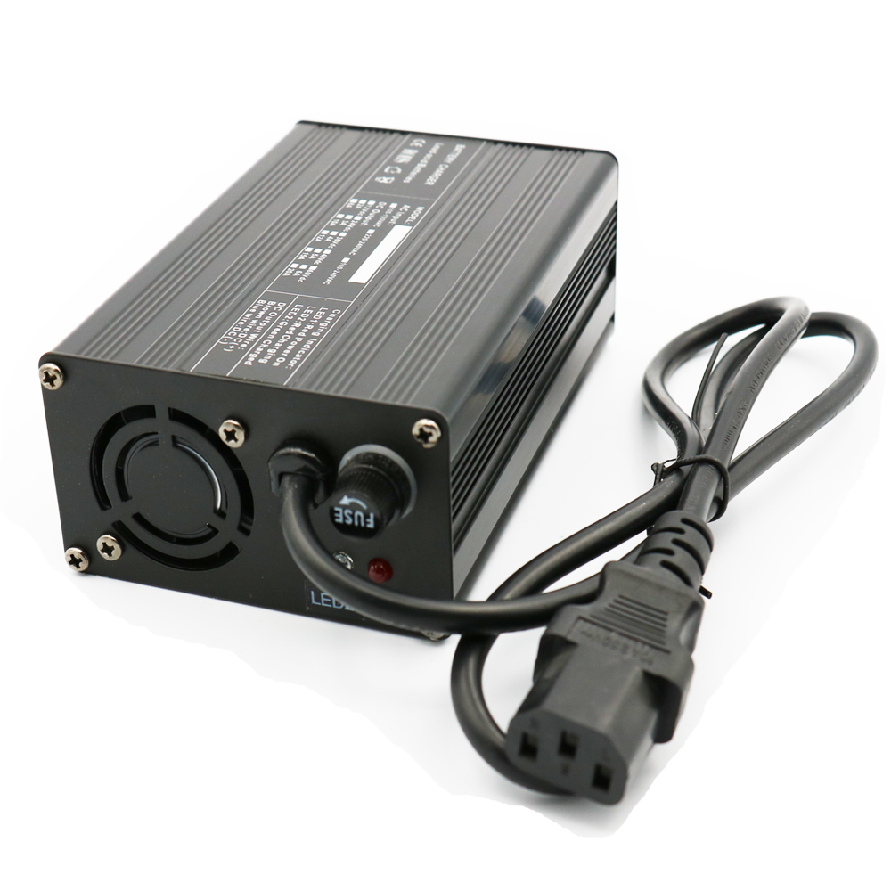 Good Quality 14.6v Car Battery Charger Pulse Repair Lifepo4 Battery Charger
