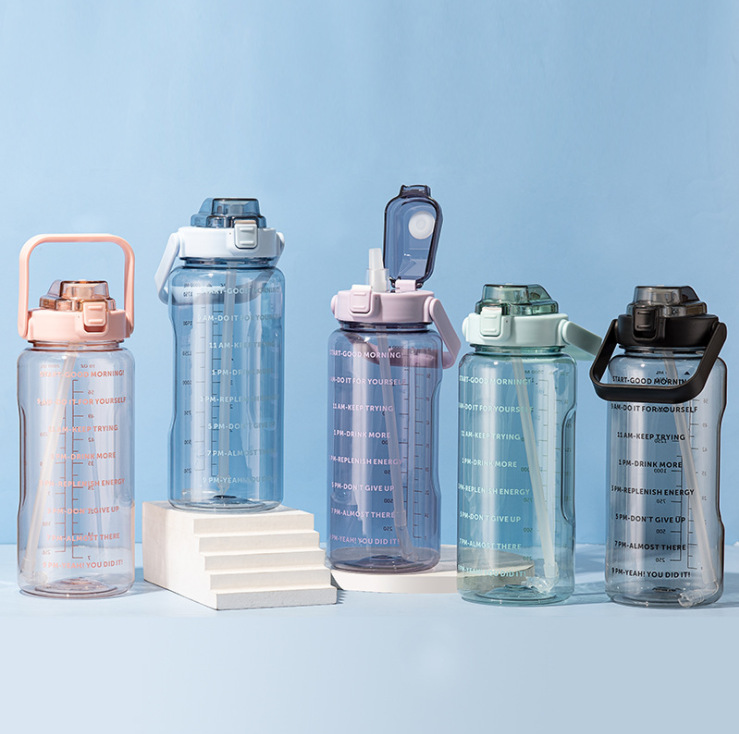 Bottle Motivational Transparent Large Capacity 2L GYM Sport Jug Clear Plastic Water Bottle With Time Maker and Straw