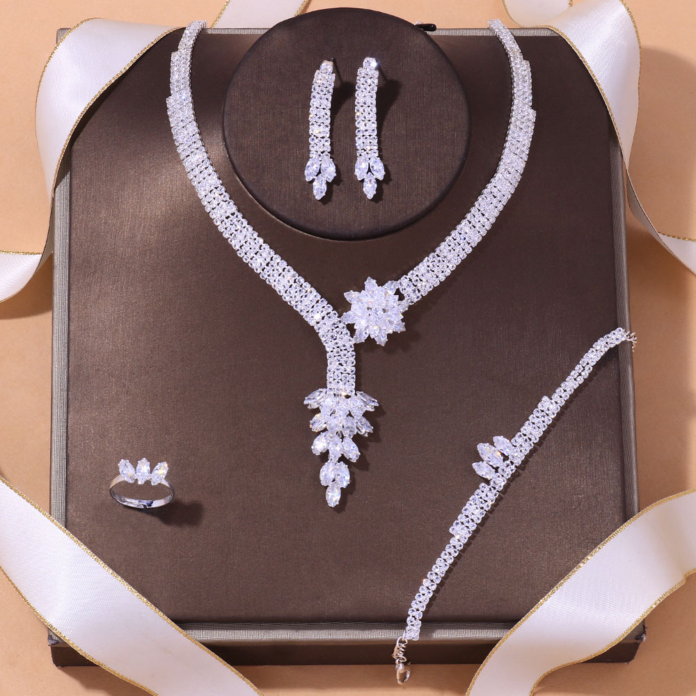 Fashion Jewelry Wholesale High Quality Necklace/Earrings/Rings/Bracelets Women Jewelry Sets