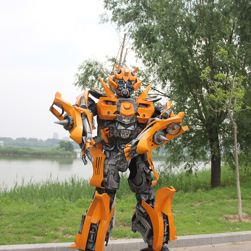 Супер реалистичные костюмы ebee Robot в натуральную величину