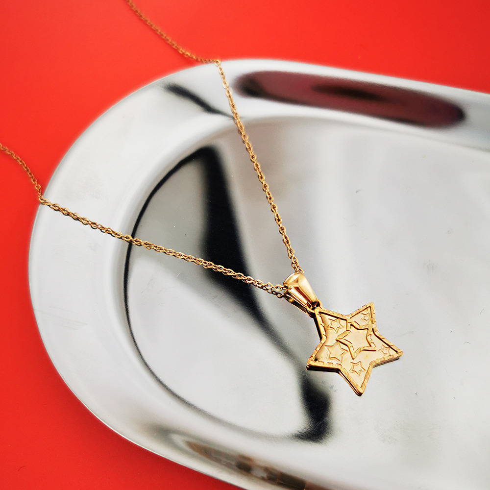 2021 new five-pointed star Korean fashion trend net celebrity same pendant necklace