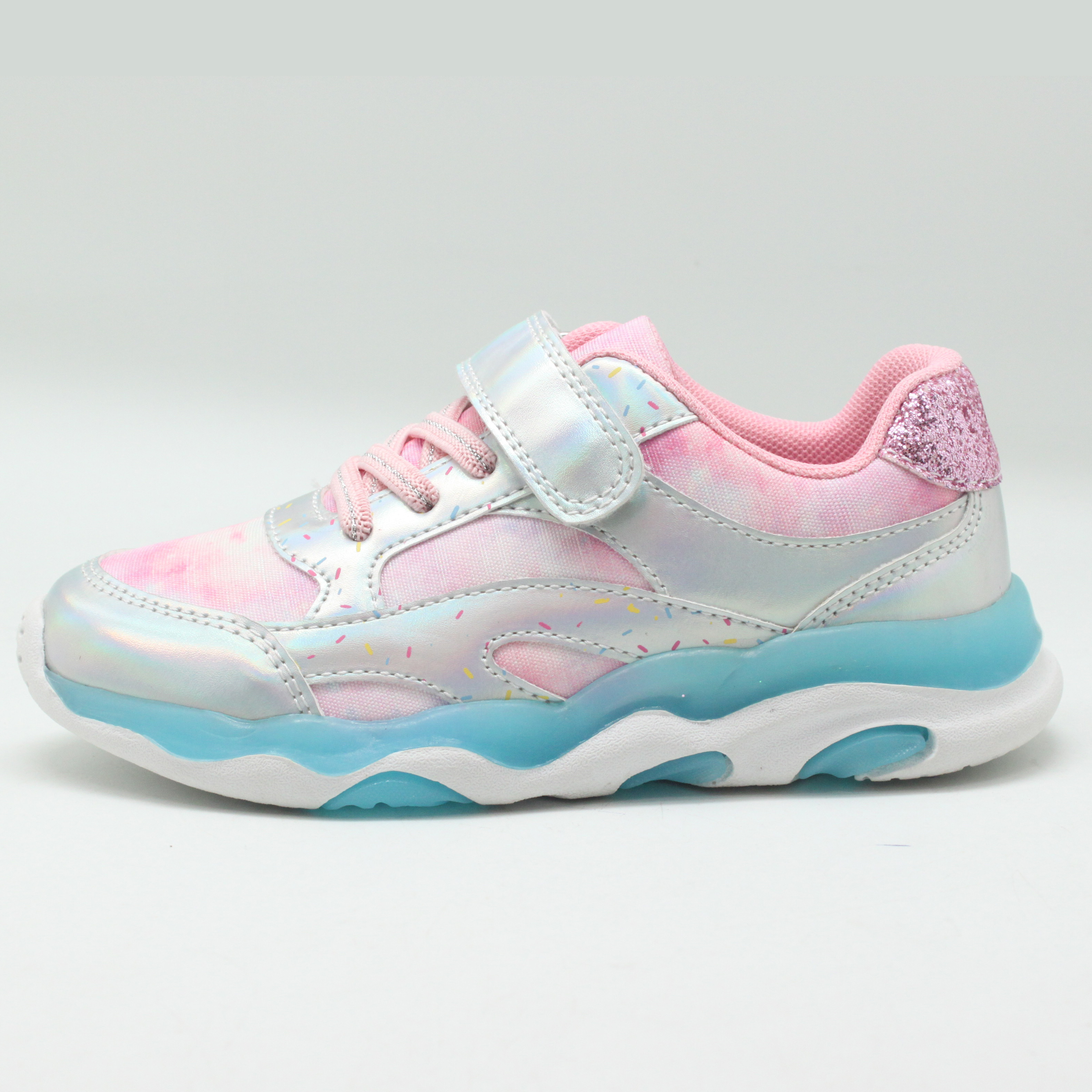 Girl fashion sneaker light up trainer children casual shoes from VISTA