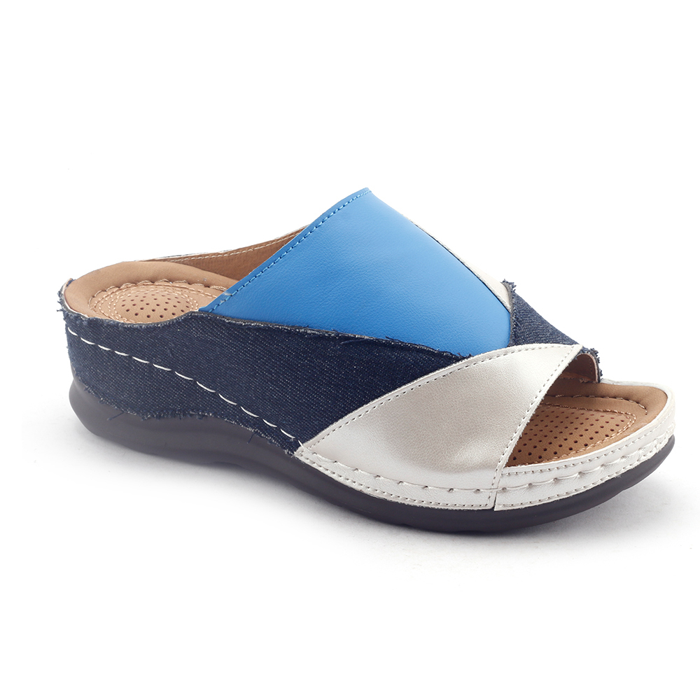 New style women's flat summer lady soft sandals shoes with logo