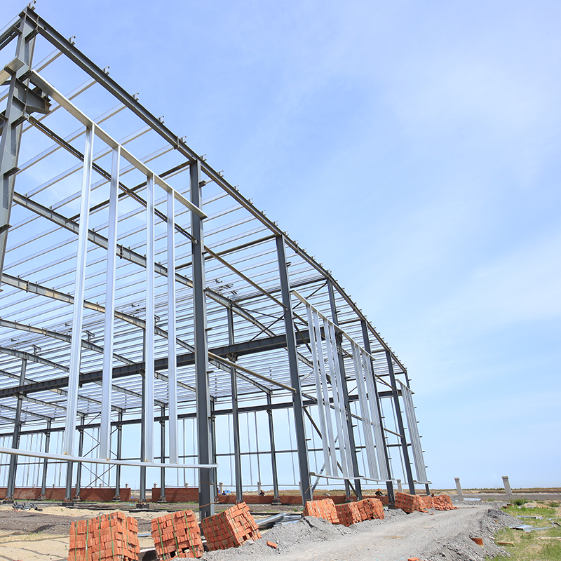 Heavy steel structure buildings have strong load-bearing capacity and are suitable for warehouse construction