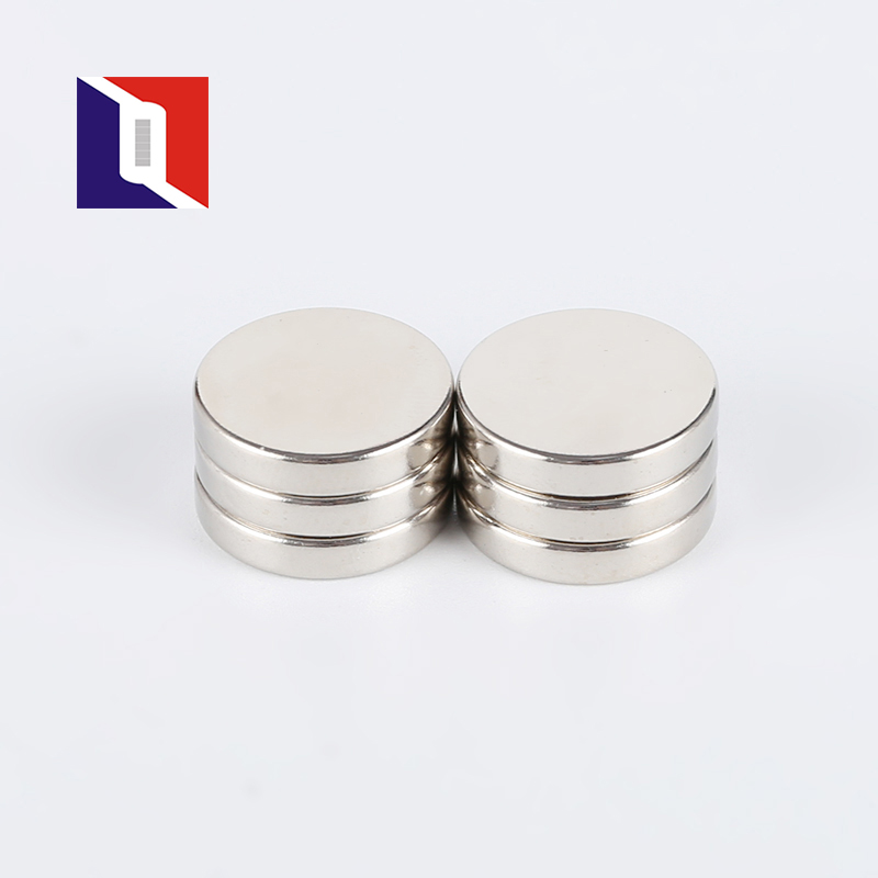 China Powerful Permanent Ndfeb Magnet Super Strong Neodymium Thin Disc Magnet