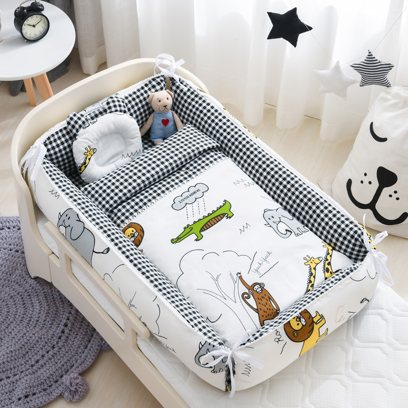2021New Arrival Baby Lounger Baby Nest with Pillow and Quilt