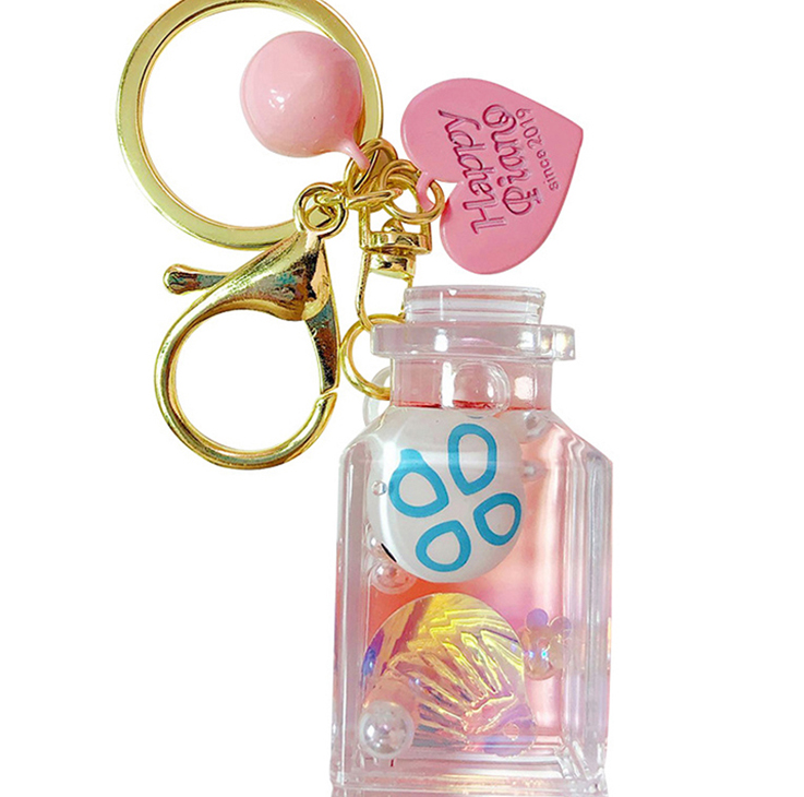 wholesale custom cheap clear transparent wish plastic bottle cup container keychain with liquid