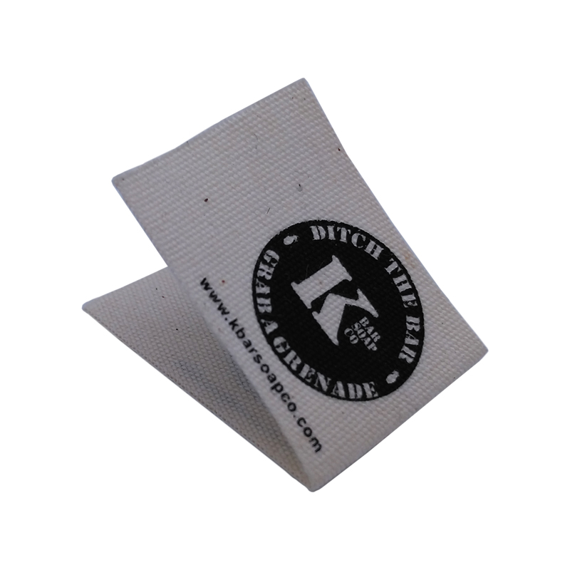 Customized center folding garment brand label washable cotton printing label