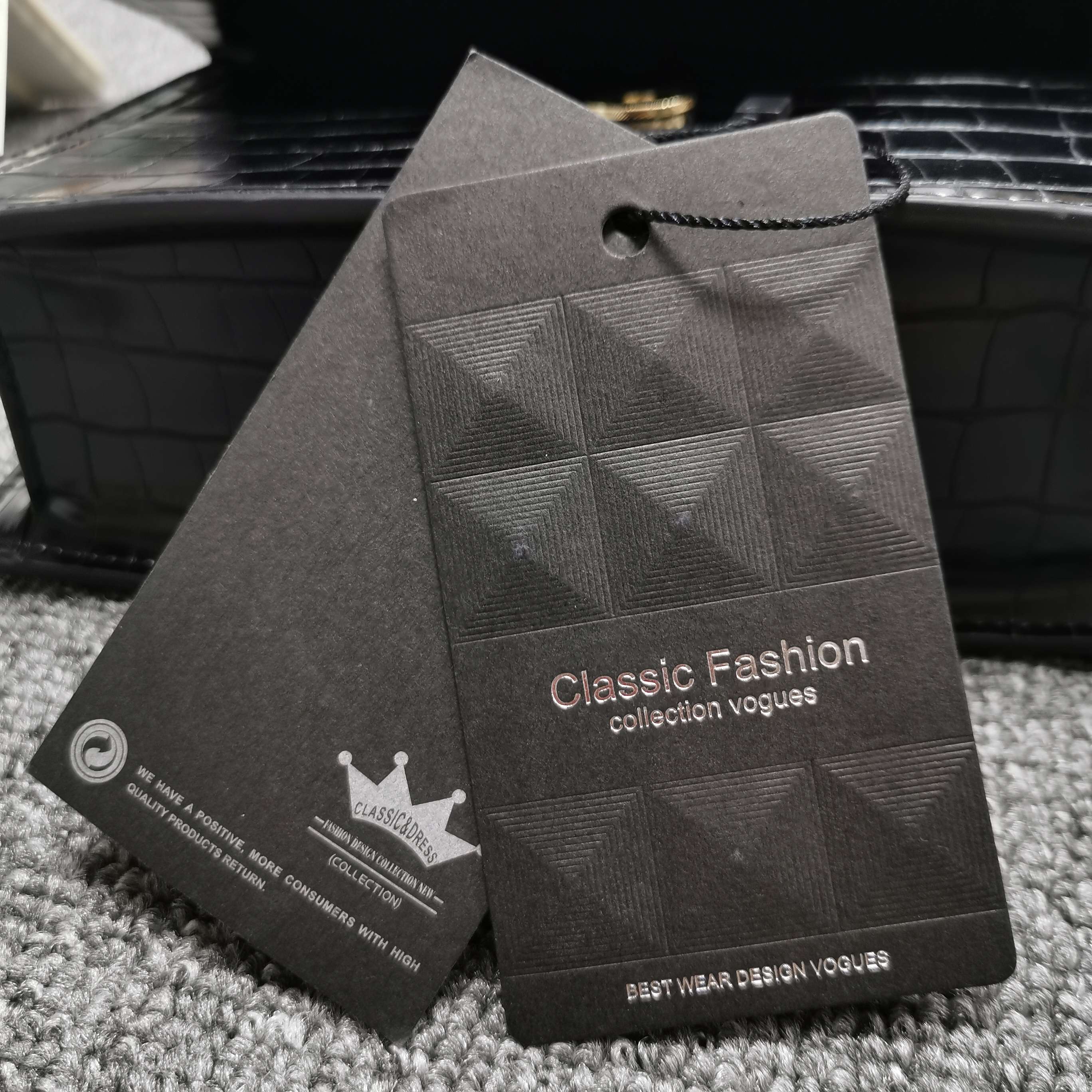 hang tag rope custom recycled hang tag coated paper and black card hang tag