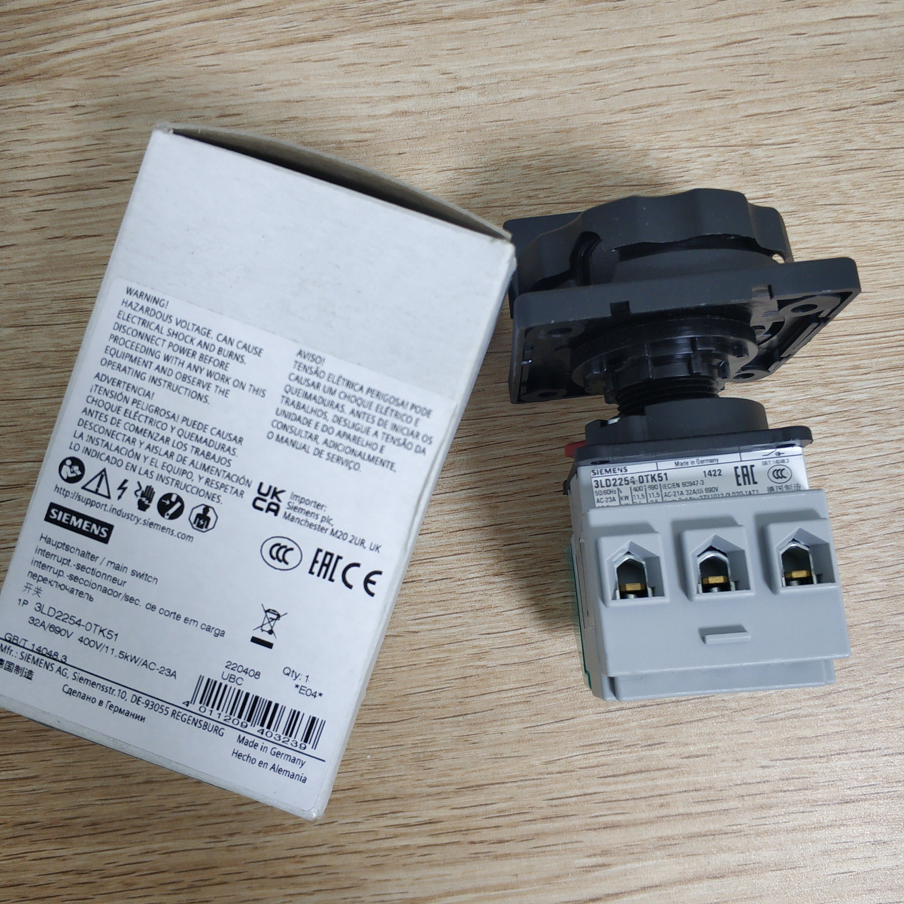Siemens SENTRON, выключатель 3LD, главный выключатель, 3-полюсный 3LD2254-0TK51