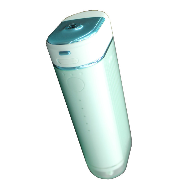 New USB rechargeable portable water flosser 135ml dental cleaning device for family travel