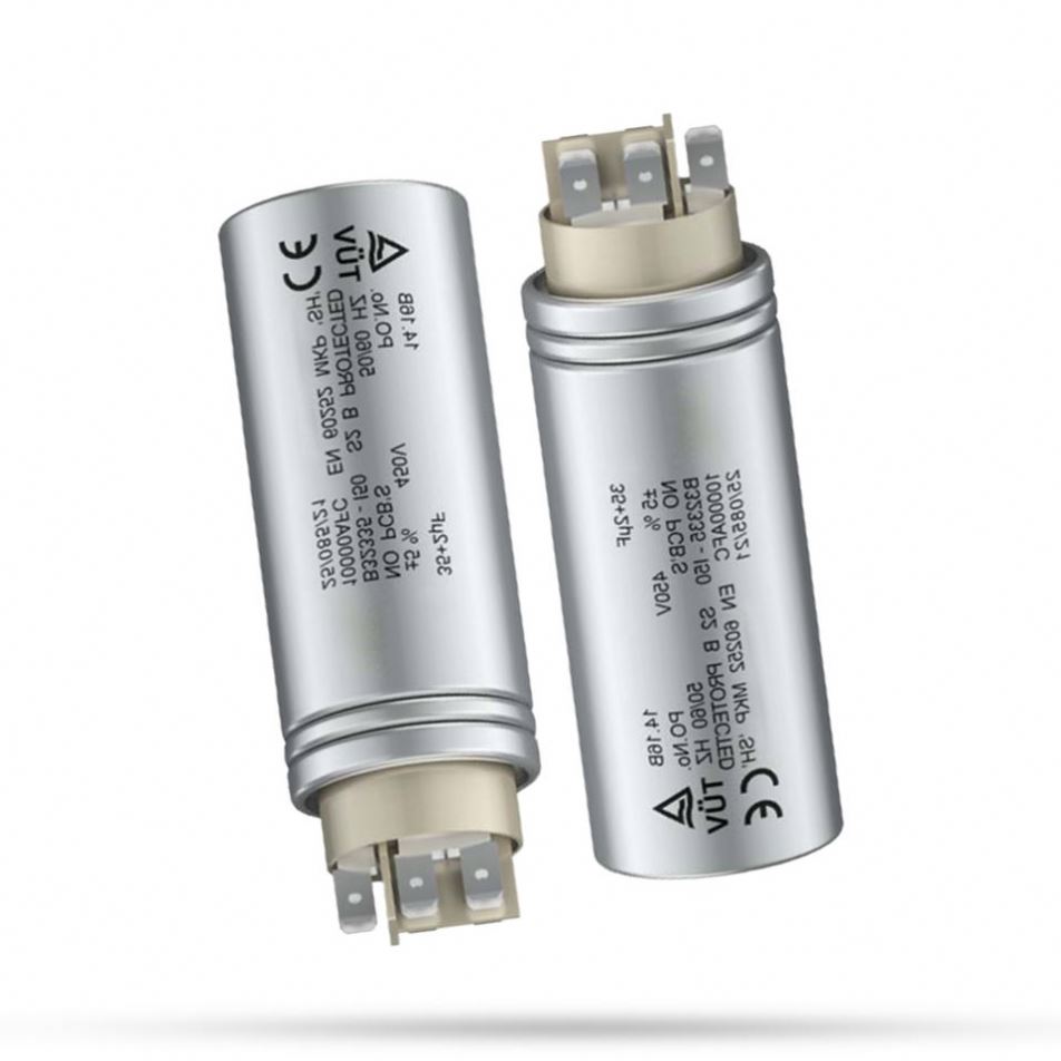 Пленочные конденсаторы переменного тока 3 мкФ 5% 400V B32321B4305J050 в наличии