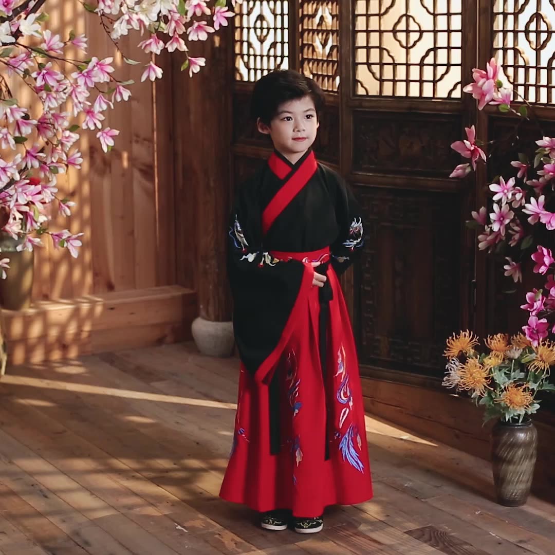 Boy Hanfu Xiamen ежедневный производитель Hanfu Amazon горячая Распродажа Модифицированная Красивая Китайская традиционная одежда для мальчиков