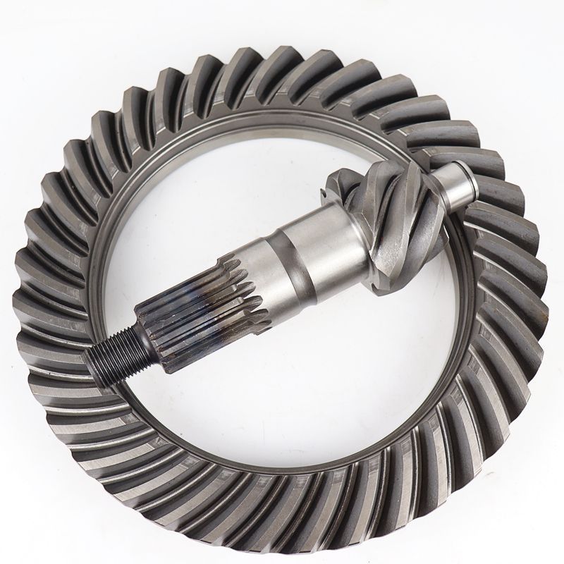 Dongfeng EQ140 Truck 2402D-025/026 Crown Wheel and Pinion Bevel Gear for Dana Axle Parts for Sale