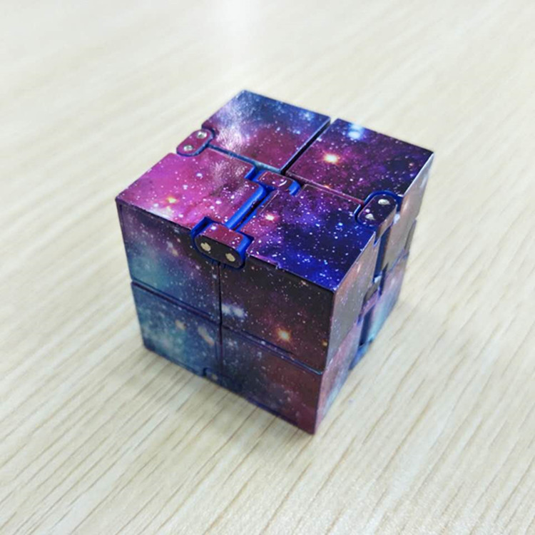 Amazon горячие продажи роскошные индивидуальные 3d Волшебная головоломка Infinity Star куб алюминиевого сплава ручки, алюминиевый сплав Непоседа куб игрушки, способный преодолевать Броды для взрослых