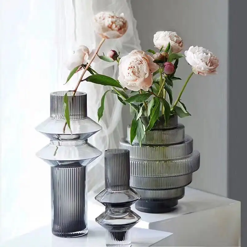 Luxury decoration Creative Original Designer Nordic Minimalist Light Luxury Glass Flower Vase