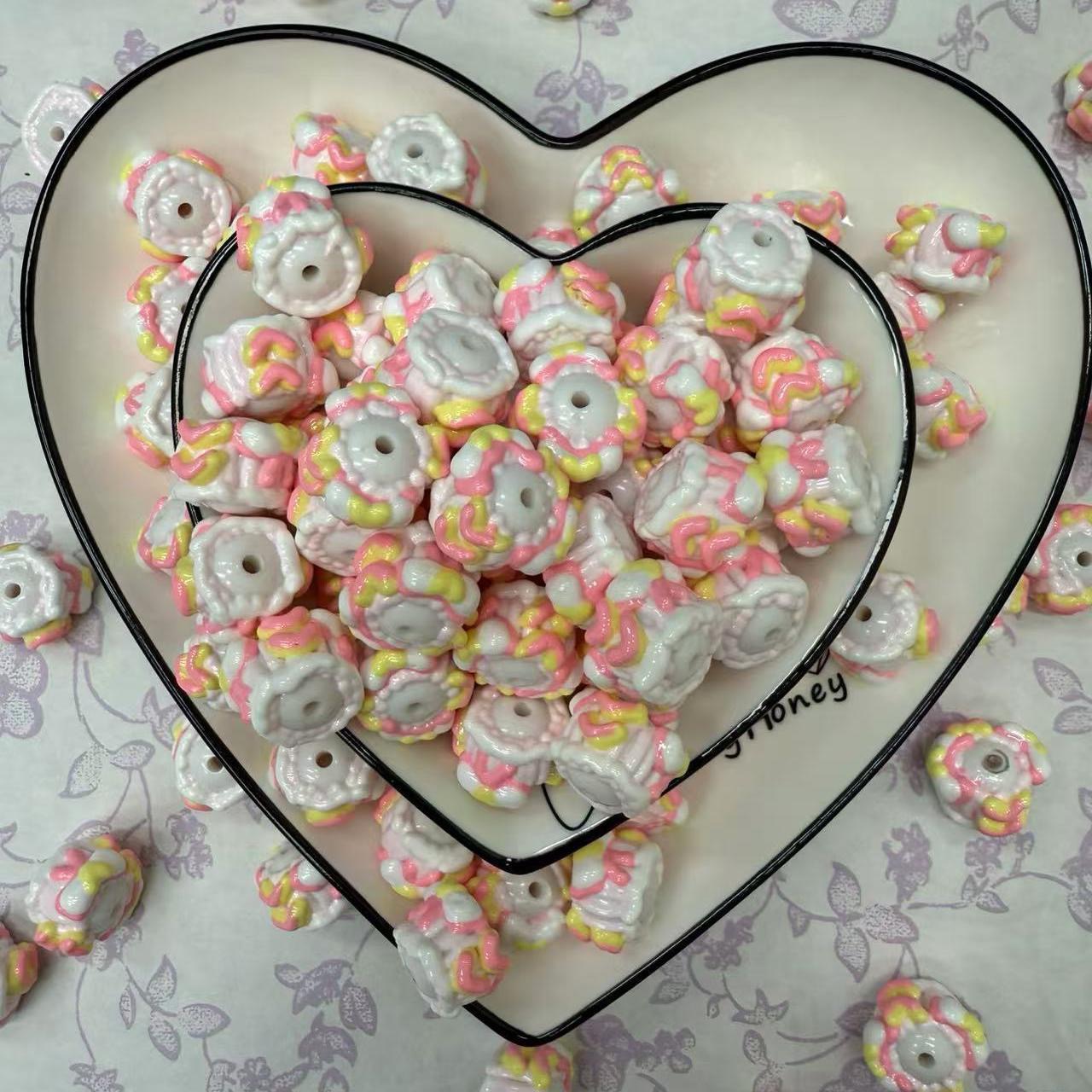 Hand-Painted Acrylic Beads Plastic Lucite Jewelry Accessories Mobile Phone Chain Material Loose Bead Industry Three-Dimensional