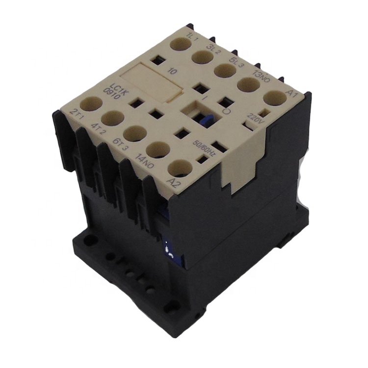 Магнитный микро контактор LC1 - K06 CJX2-K series 3P 6A, 220 В