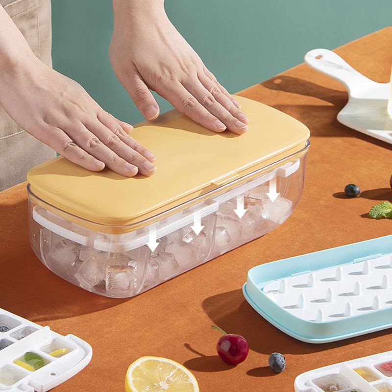 High Quality Tray Silicone Ice Cube Molds 24 grid*2 Ice tray Stackable Durable with Lid and Bin