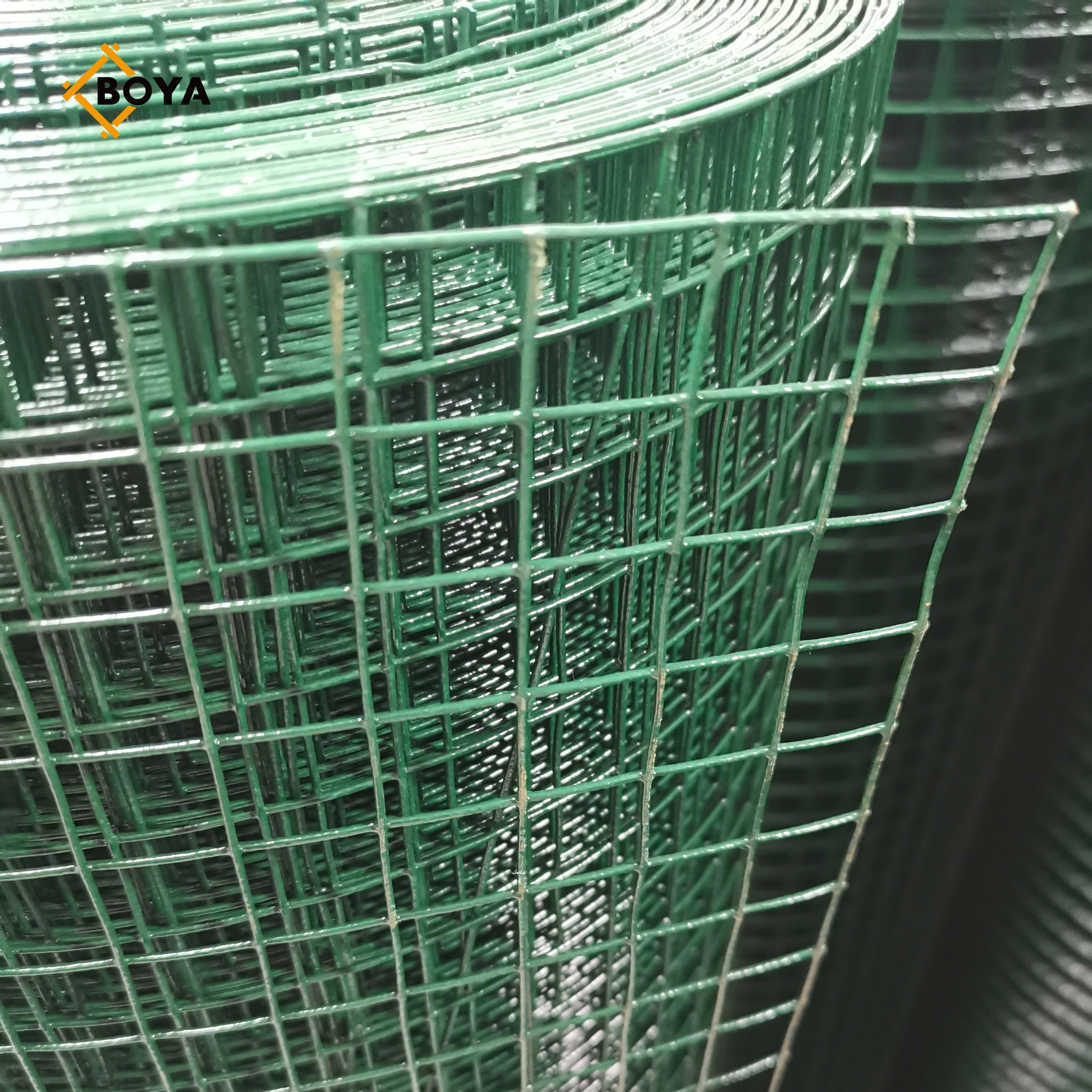 1/4 inch export standard Factory direct strengthened galvanized/PVC coated welded wire mesh