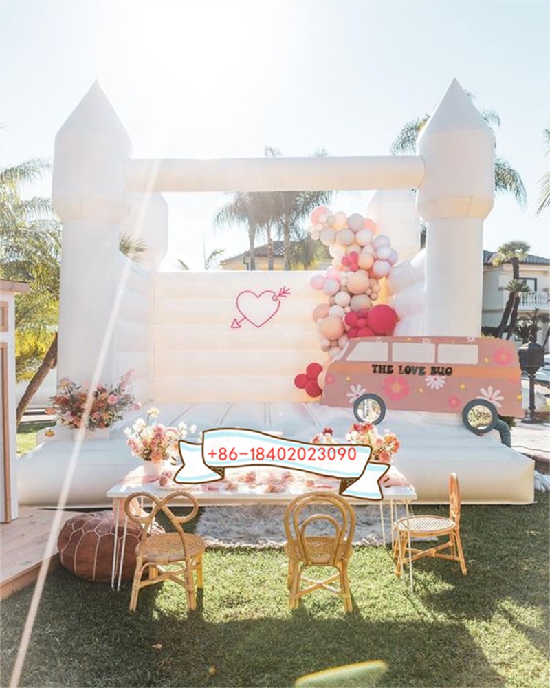 Hot selling inflatable bouncy house inflatable bouncy castle jump commercial bouncy castles